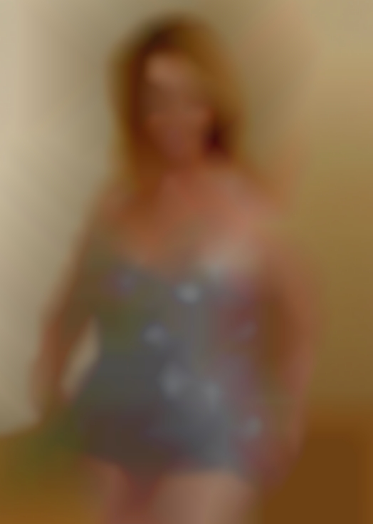 Horny mature forties showing women pussy in Duncanville.